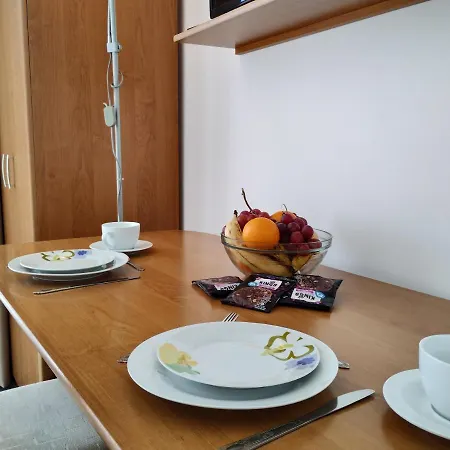 Apartment Studio Marina Sea View-bastetbs *