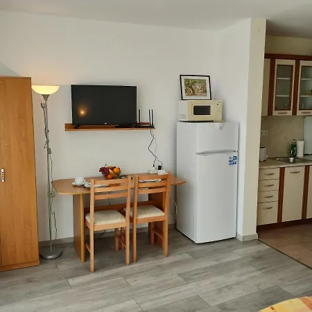 Apartment Studio Marina Sea View-bastetbs Sveti Vlas